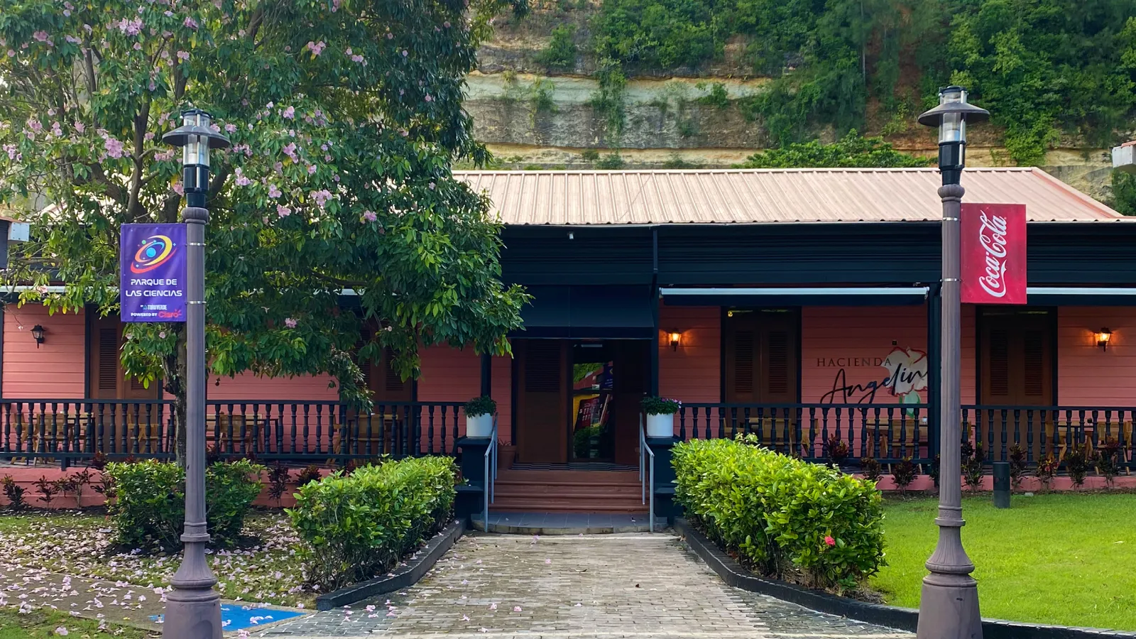 Hacienda Angelina - Patio y Arquitectura Colonial